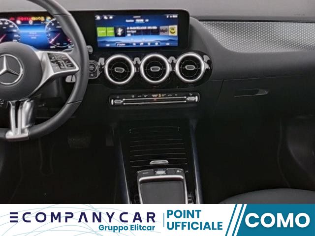 MERCEDES-BENZ GLA 200 Automatic Progressive Advanced