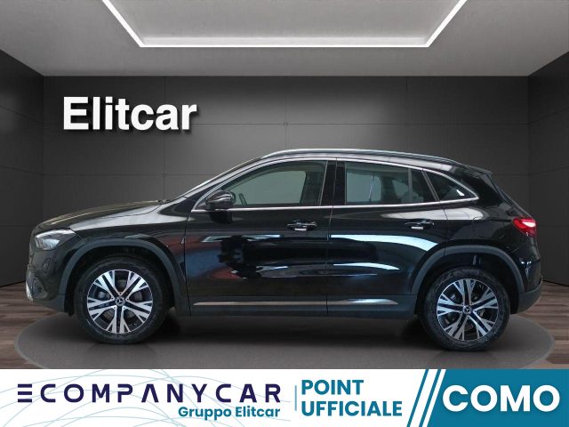 MERCEDES-BENZ GLA 180 Automatic Progressive Advanced