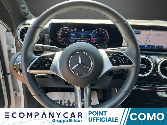 MERCEDES-BENZ A 200 Automatic Progressive Advanced