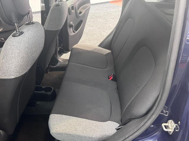 FIAT Panda 1.0 FireFly S&S Hybrid City Life NEOPATENTATI