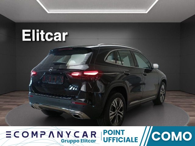 MERCEDES-BENZ GLA 180 Automatic Progressive Advanced