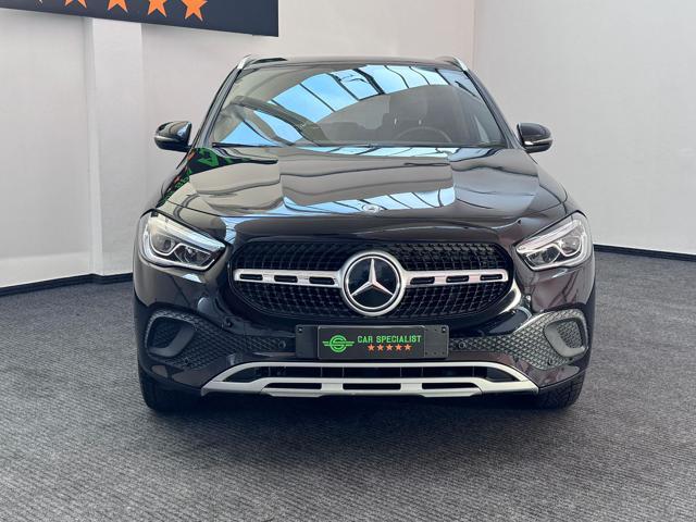 MERCEDES-BENZ GLA 180 d Automatic RETROCAMERA|PADDLES|LED|VETRISCURI