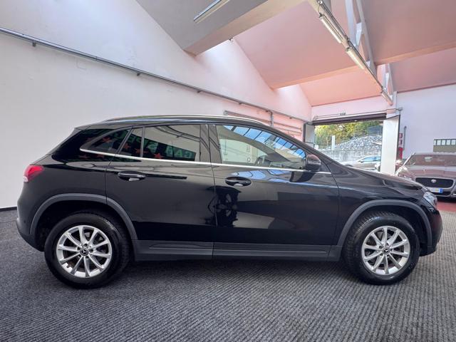 MERCEDES-BENZ GLA 180 d Automatic RETROCAMERA|PADDLES|LED|VETRISCURI