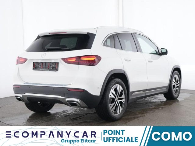 MERCEDES-BENZ GLA 180 Automatic Progressive LineAdvanced