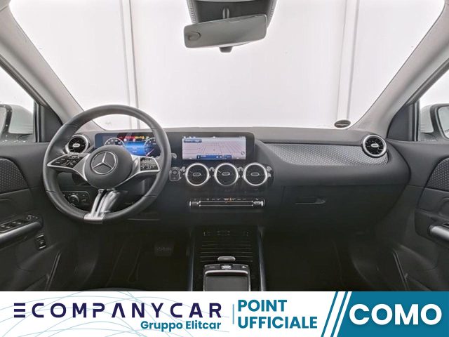 MERCEDES-BENZ GLA 180 Automatic Progressive LineAdvanced