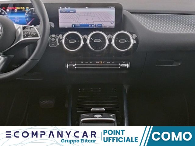 MERCEDES-BENZ GLA 180 Automatic Progressive LineAdvanced