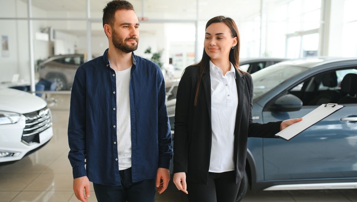 venditore acquirente auto