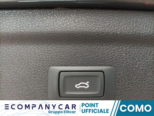 AUDI Q3 SPB 35 TDI S tronic S line Blackline edition