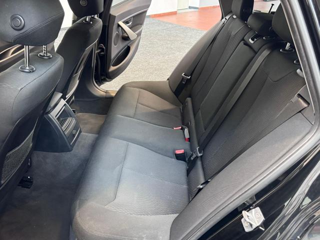 BMW 318 d Touring  AUTOMATICA|LED|CRUISE|NAVI