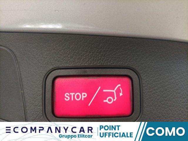 MERCEDES-BENZ GLA 180 Automatic Progressive Advanced