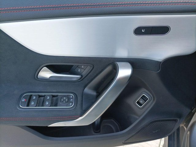 MERCEDES-BENZ CLA 200 Automatic Shooting Brake AMG Line Advanced Plus