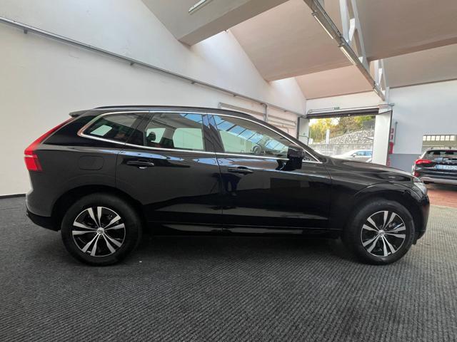 VOLVO XC60 B4 AWD Momentum LED|RETROCAMERA|CARPLAY|18′