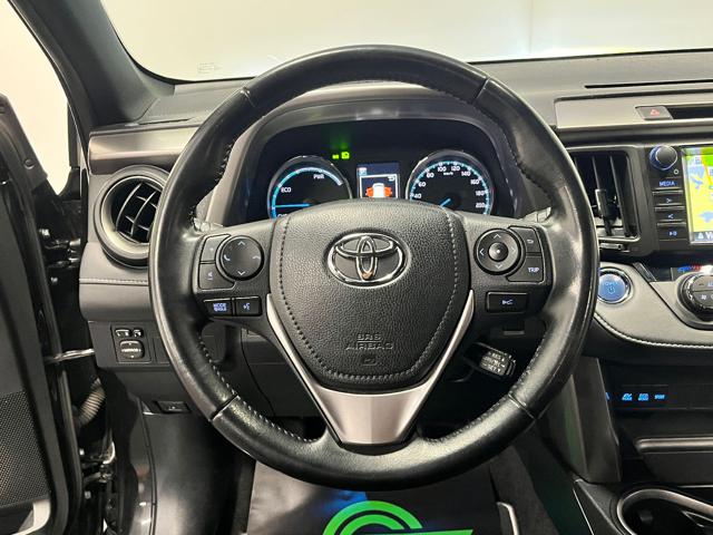 TOYOTA RAV 4 2.5 Hybrid 2WD LED|RETROCAMERA|NAVI|ACC|18′