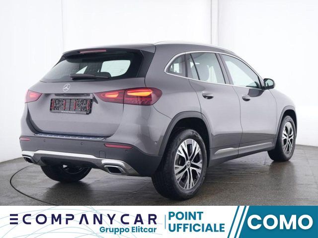 MERCEDES-BENZ GLA 180 d Automatic Progressive Advanced
