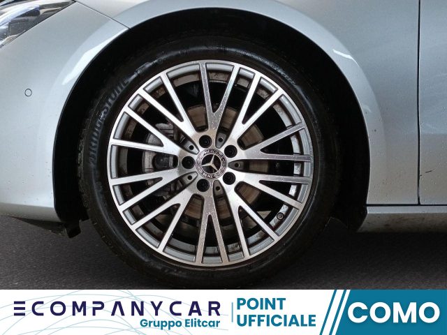 MERCEDES-BENZ CLA 180 Automatic Shooting Brake Progressive Advanced