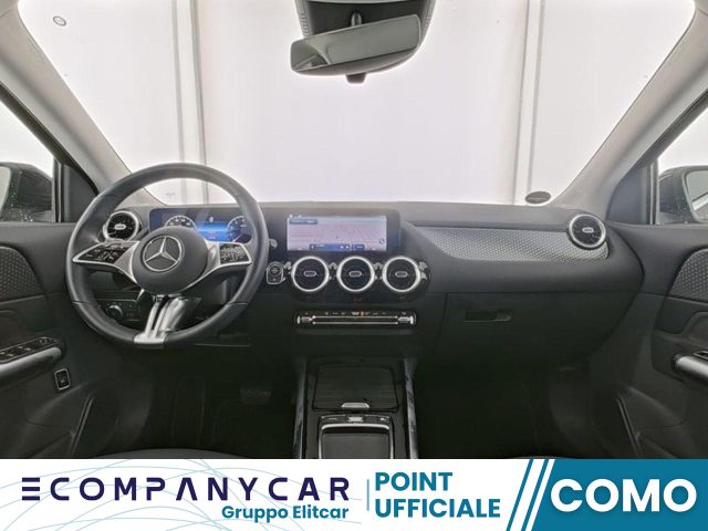 MERCEDES-BENZ GLA 180 Automatic Advanced