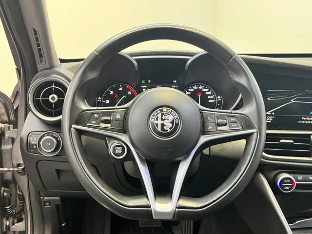 ALFA ROMEO Giulia 2.2 160 CV AT8 Business NAVI|RETROCAMERAACC|18′