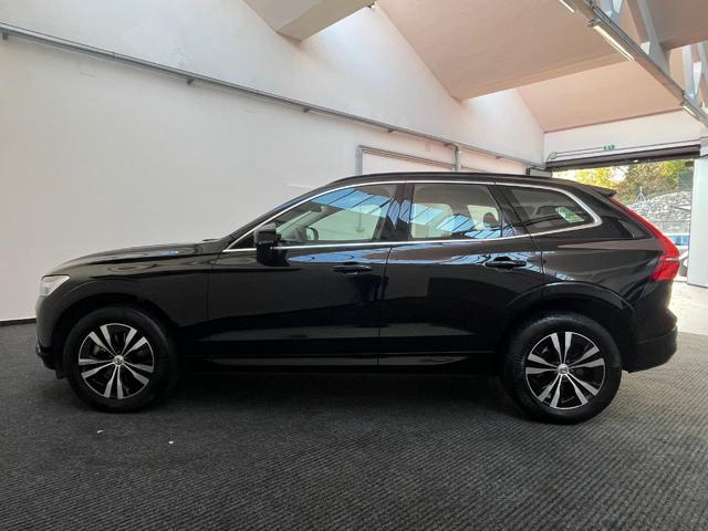 VOLVO XC60 B4 AWD Momentum LED|RETROCAMERA|CARPLAY|18′
