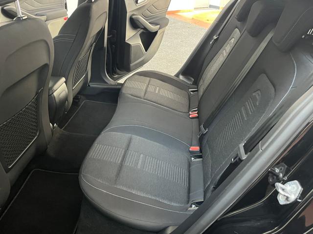 FORD Focus 1.0 Active AUTO|NEOPAT.LED|ACC|CARPLAY|17′