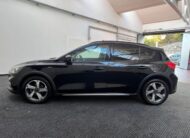 FORD Focus 1.0 Active AUTO|NEOPAT.LED|ACC|CARPLAY|17′