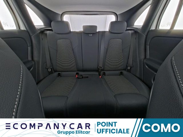 MERCEDES-BENZ GLA 180 Automatic Progressive Advanced