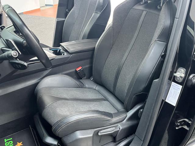 PEUGEOT 3008 EAT6 GT Line TETTO|LED|CARPLAY|KEYLESS|PADDLES|18′