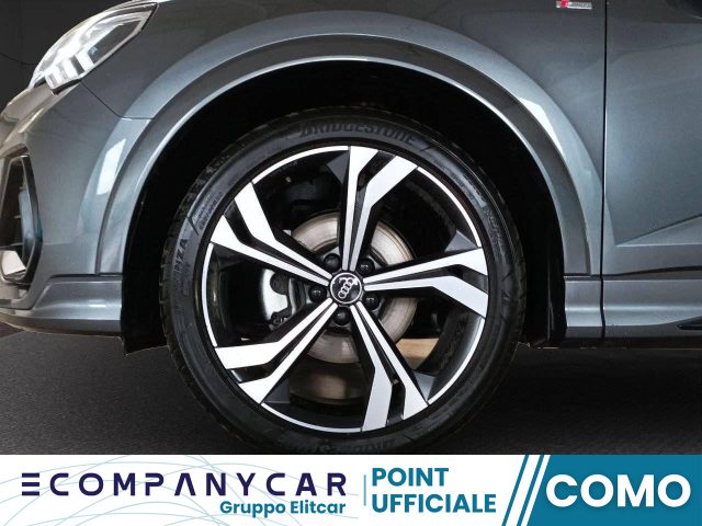 AUDI Q3 SPB 35 TFSI S tronic Identity Black