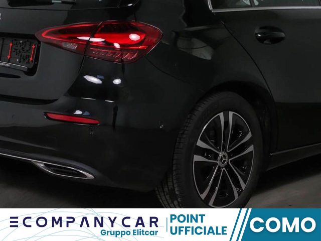 MERCEDES-BENZ A 180 Automatic Advanced