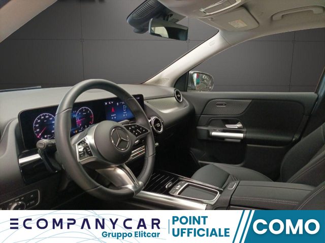 MERCEDES-BENZ GLA 180 Automatic Progressive Advanced