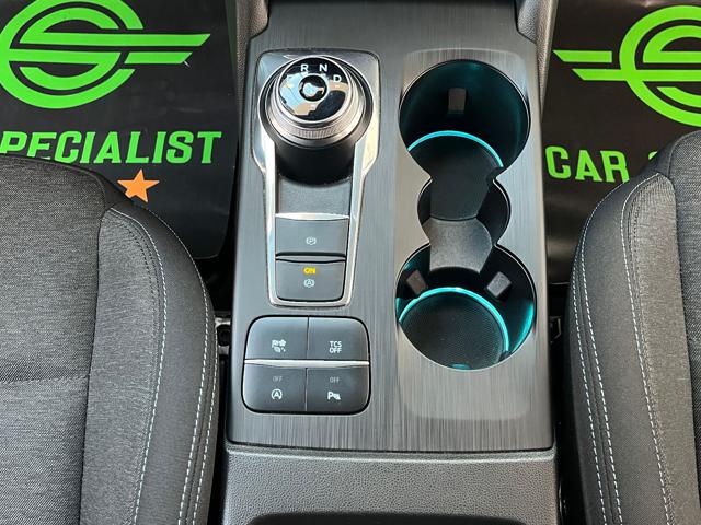 FORD Focus 1.0 Active AUTO|NEOPAT.LED|ACC|CARPLAY|17′