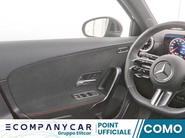 MERCEDES-BENZ A 200 Automatic AMG Line Advanced