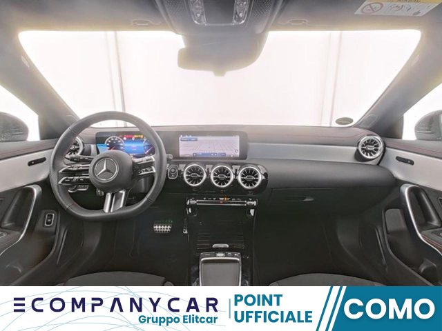 MERCEDES-BENZ CLA 180 Shooting Brake AMG Line Advanced Plus