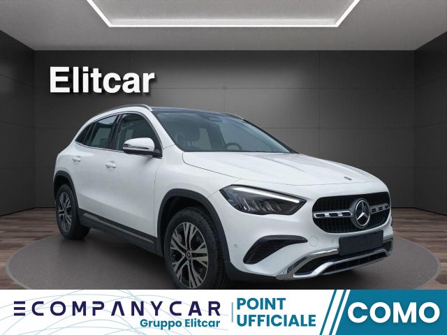 MERCEDES-BENZ GLA 180 Automatic Progressive Advanced