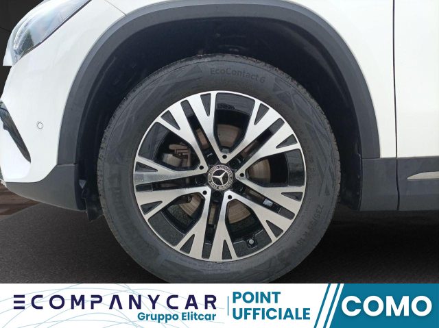 MERCEDES-BENZ GLA 180 Automatic Progressive Advanced