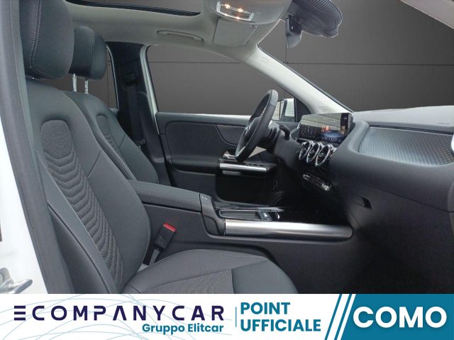 MERCEDES-BENZ GLA 180 Automatic Progressive Advanced