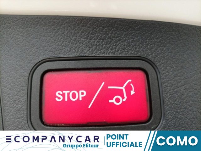 MERCEDES-BENZ GLA 180 Automatic Progressive Advanced