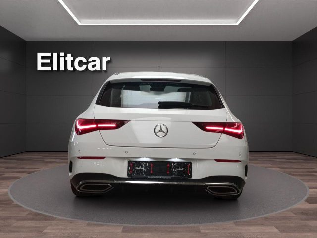 MERCEDES-BENZ CLA 200 d Automatic Shooting Brake AMG Line Premium