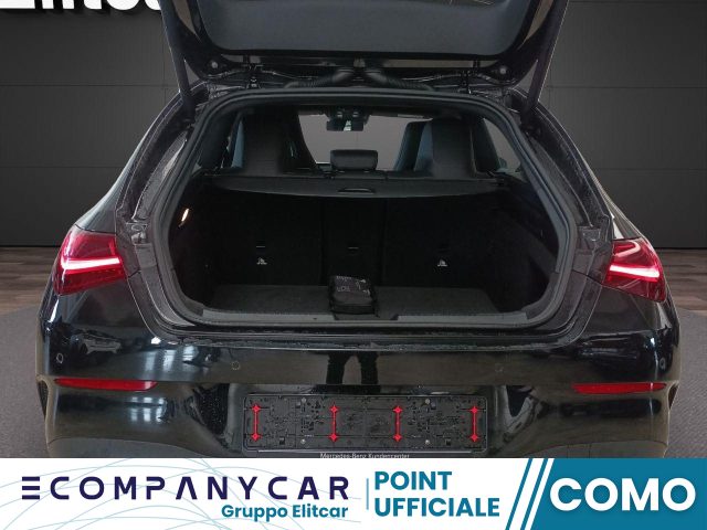 MERCEDES-BENZ CLA 180 Shooting Brake AMG Line Advanced Plus