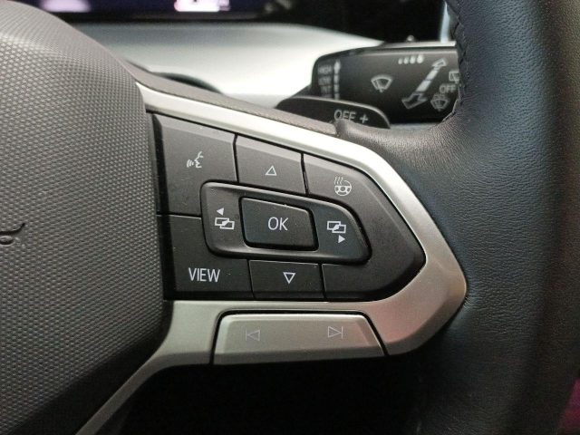 VOLKSWAGEN Golf 2.0 TDI 150 CV DSG SCR Life