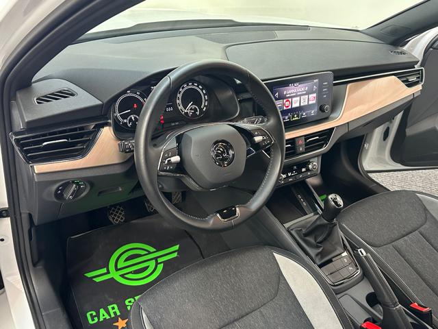 SKODA Kamiq 1.0 TSI Black Dots UNIPROP.|NEOPAT.|RETROCAMERA