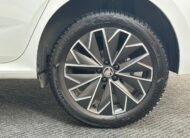 SKODA Kamiq 1.0 TSI Black Dots UNIPROP.|NEOPAT.|RETROCAMERA