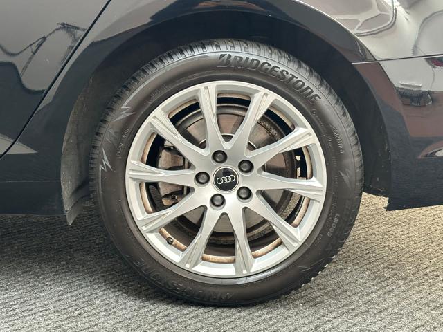 AUDI A4 Avant 40 TFSI S tronic TETTO|PADDLES|NAVI|LED