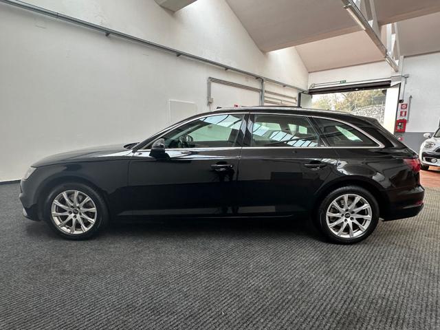 AUDI A4 Avant 40 TFSI S tronic TETTO|PADDLES|NAVI|LED