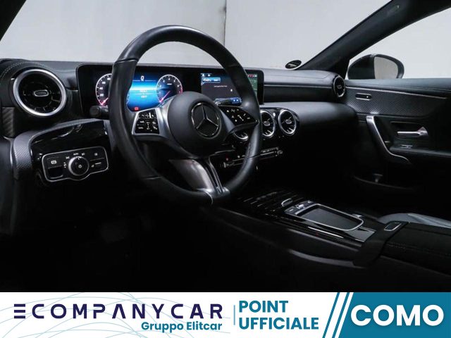 MERCEDES-BENZ CLA 180 Automatic Shooting Brake Progressive Advanced