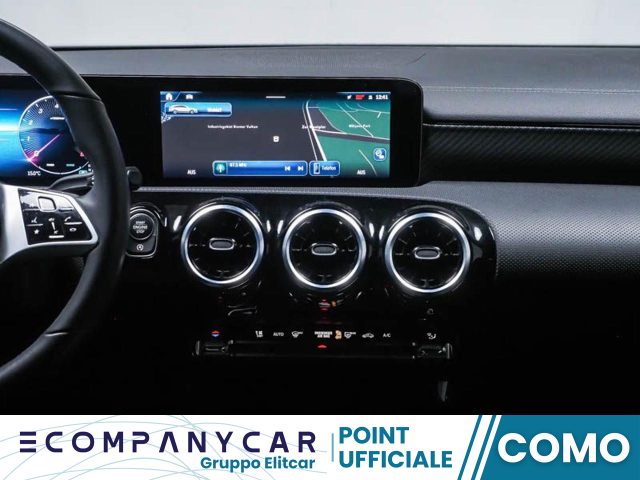 MERCEDES-BENZ CLA 180 Automatic Shooting Brake Progressive Advanced