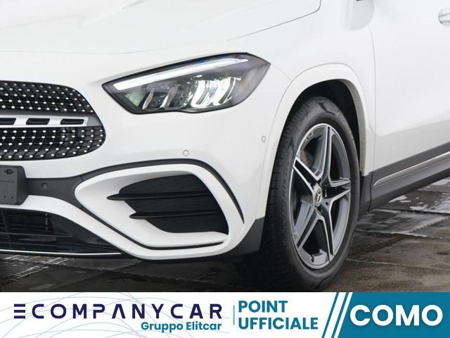 MERCEDES-BENZ GLA 180 Automatic AMG Line Premium