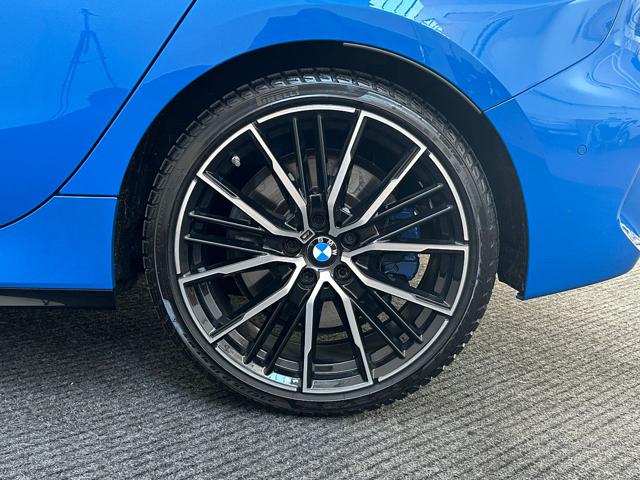 BMW M135 i xDrive TETTO|LED|RETROCAMERA|UNICOPROP.|19′