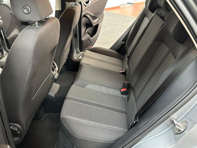 VOLKSWAGEN T-Roc 1.5 TSI 150 ACT DSG LED|NAVI|ACC|CARPLAY|PADDLES