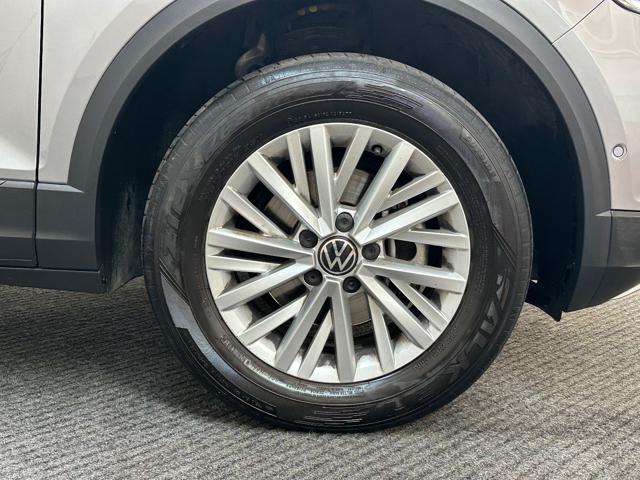 VOLKSWAGEN T-Roc 1.5 TSI 150 ACT DSG LED|NAVI|ACC|CARPLAY|PADDLES