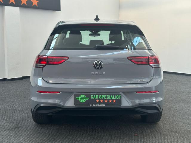 VOLKSWAGEN Golf 1.0 eTSI DSG ACC|PADDLES|LUCI.AMBIENTE|NEOPATENTAT